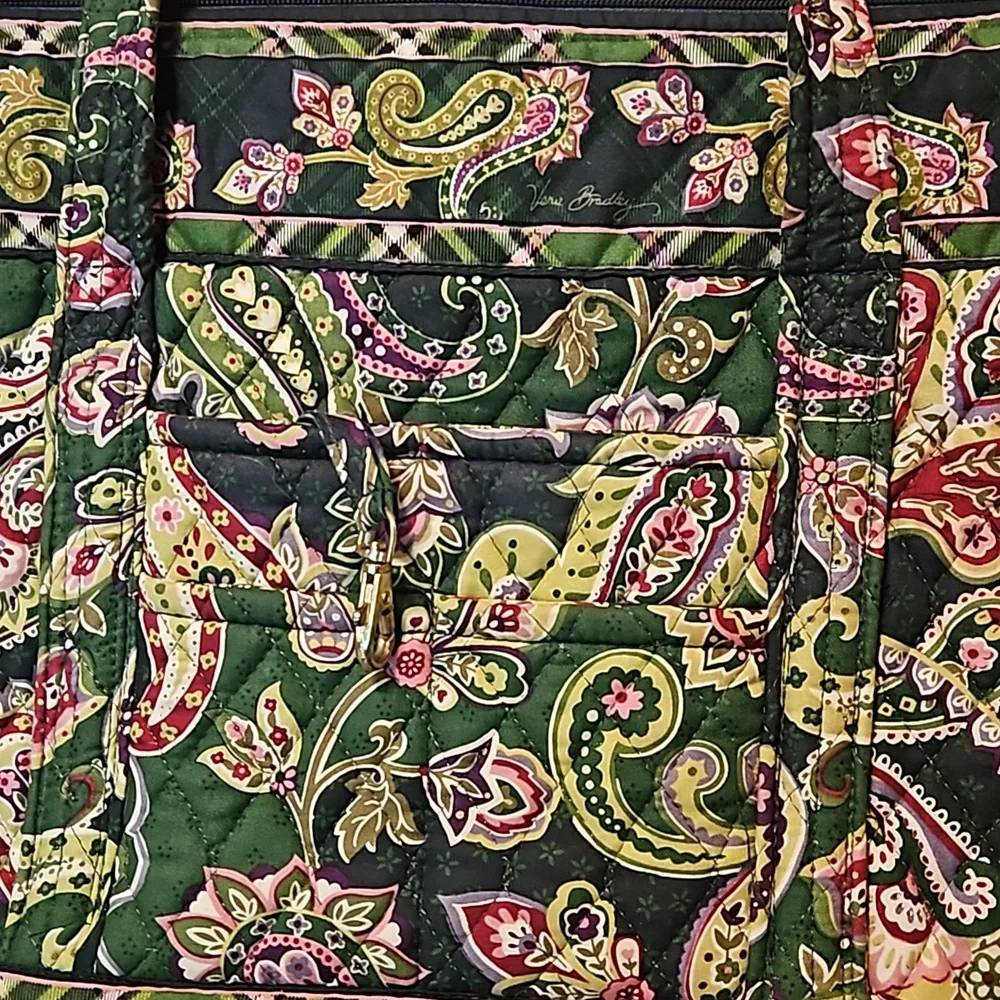 Chelsea Green Vera Bradley Tote Bag - Picture 2 of 7